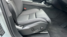 Volvo XC90 2.0 B5P Plus Dark 5dr AWD Geartronic Petrol Estate